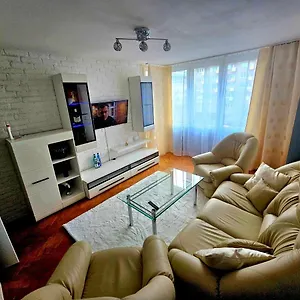 https://apt-apartament-zielna-by-domin.warsawhotelspoland.com